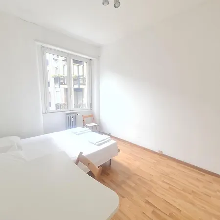 Duomo - Convenient 2bedroom Milan